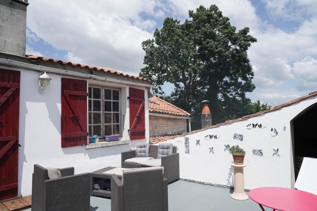 Maison De Charme, D'Artiste, Decoration Brocante Aigrefeuille-d'Aunis ภายนอก รูปภาพ