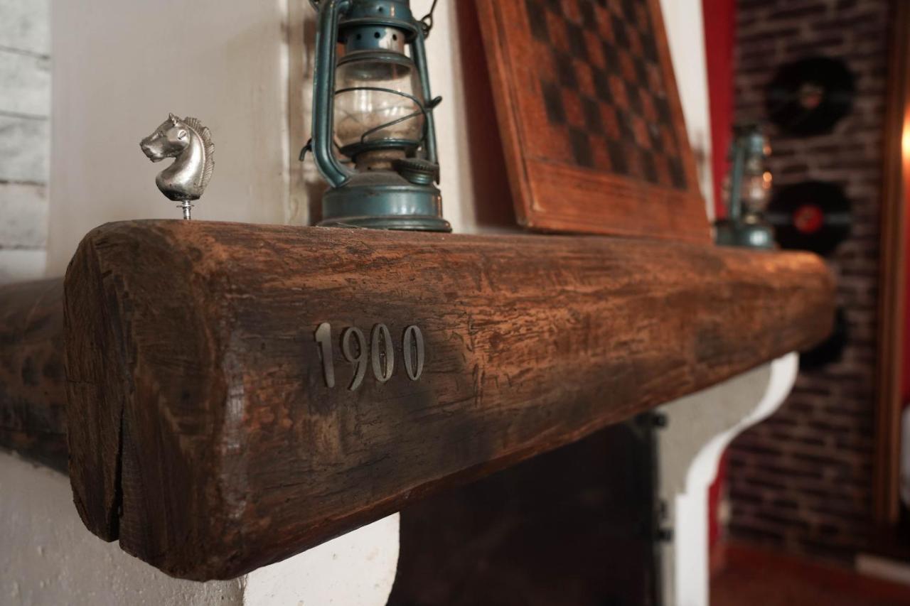 Maison De Charme, D'Artiste, Decoration Brocante Aigrefeuille-d'Aunis ภายนอก รูปภาพ